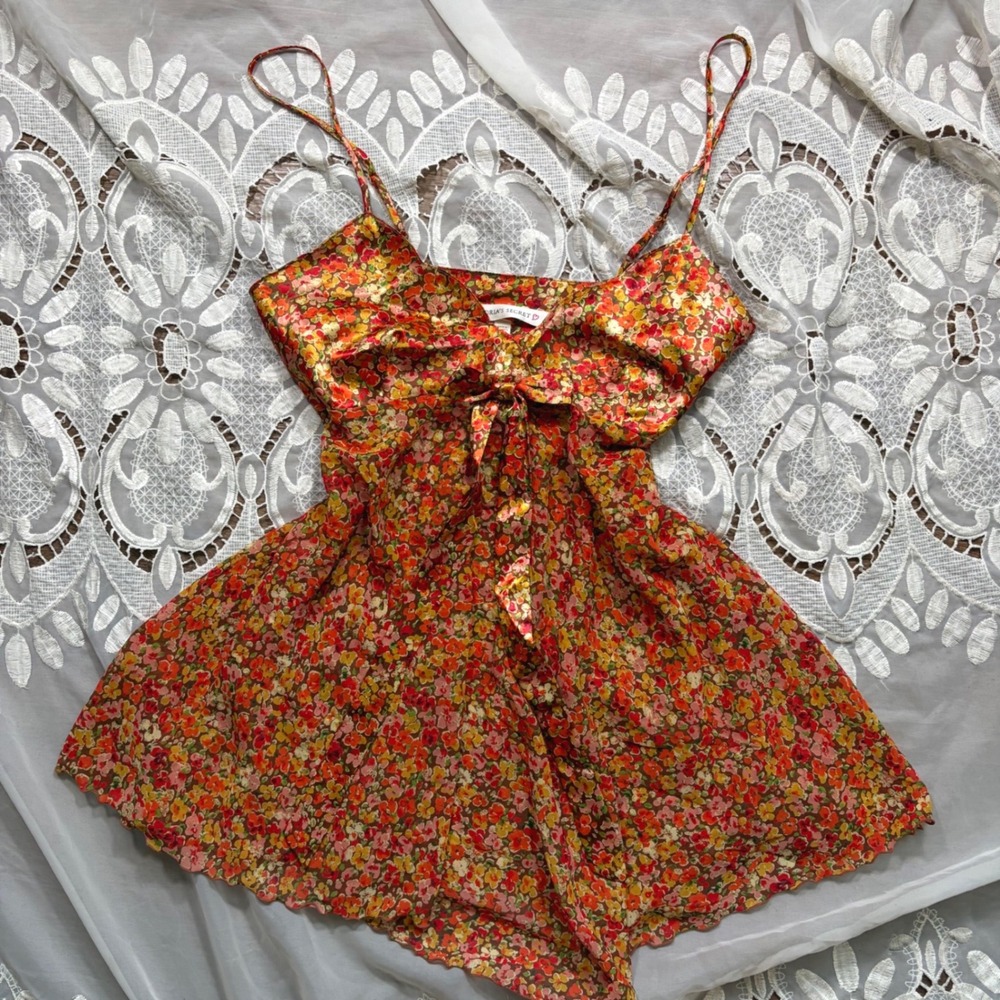 RARE Y2K Victorias Secret Floral Babydoll Top XS Orange Red Satin 2000s Cami